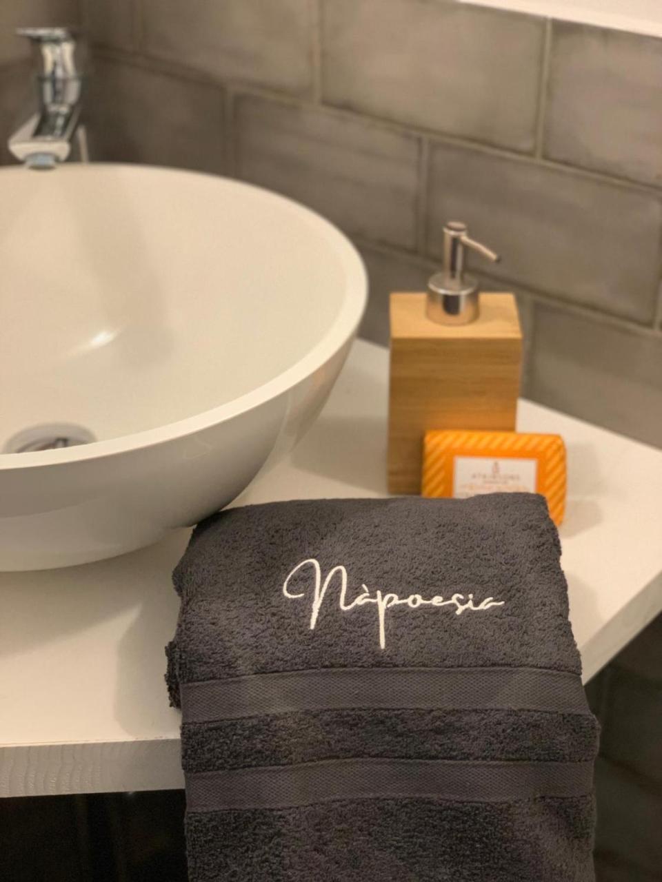 Napoesia Duomo House Apartment Naples Luaran gambar