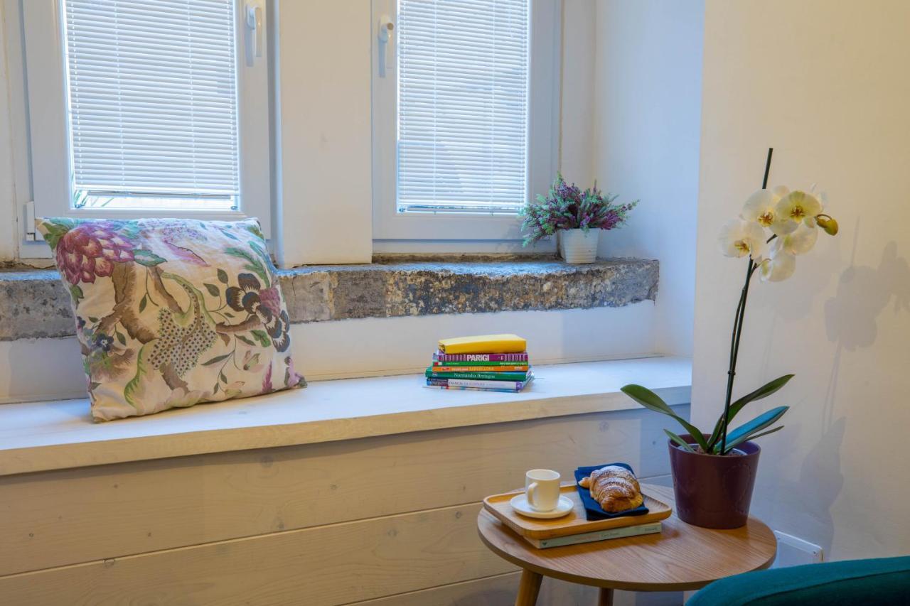 Napoesia Duomo House Apartment Naples Luaran gambar